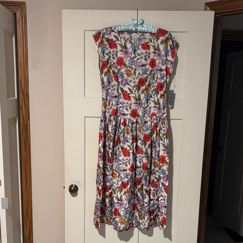 Intuitions Silk Floral Midi Dress - Multicolor